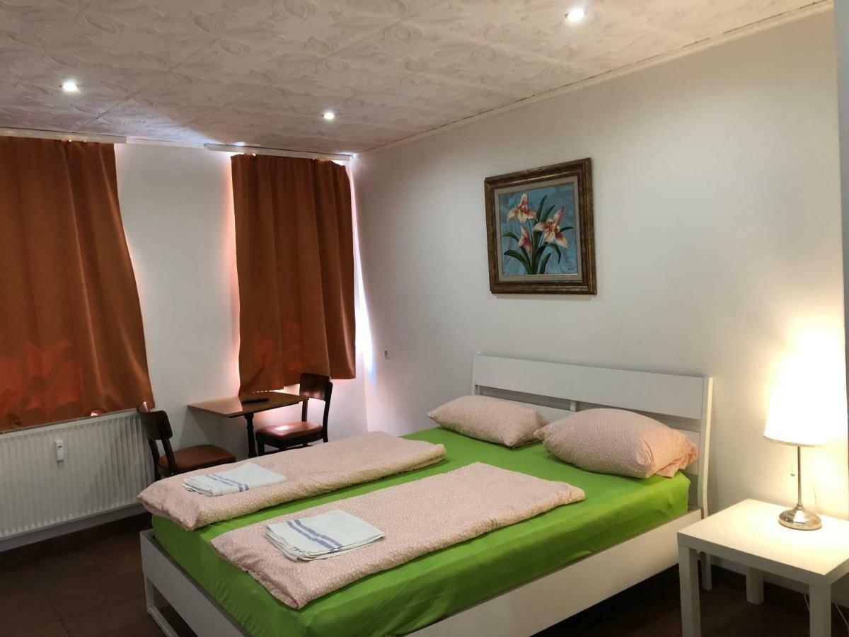 Pension Adler Lübeck Extérieur photo